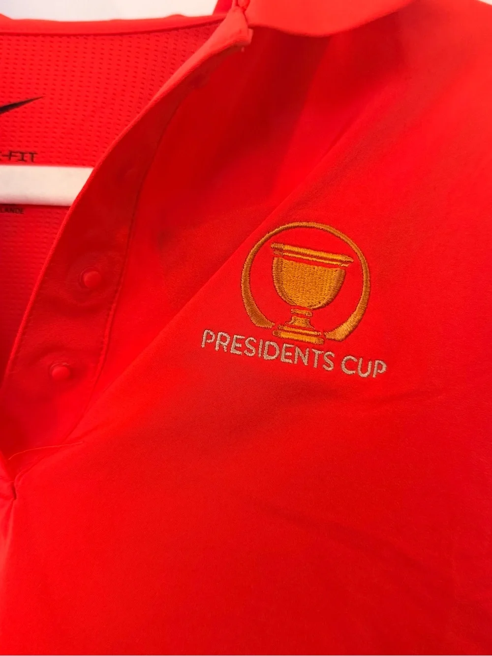 Nike Presidents Cup Women’s Red Short Sleeve Golf Polo